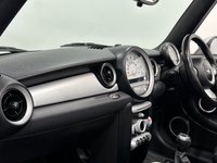 USED 2010 10 MINI CONVERTIBLE 1.6 COOPER 2d 122 BHP Pure Silver , Leather Punch , 17" Alloy Wheels ,