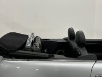USED 2010 10 MINI CONVERTIBLE 1.6 COOPER 2d 122 BHP Pure Silver , Leather Punch , 17" Alloy Wheels ,