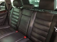 USED 2005 55 VOLKSWAGEN TOUAREG 4.9 V10 TDI  5d 308 BHP * NAV * 20 INCH ALLOY WHEELS  * 2 KEYS * MOT JULY *