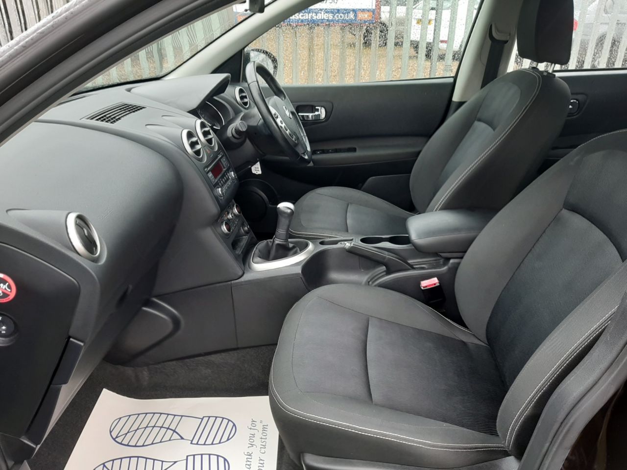 nissan qashqai 2011 isofix