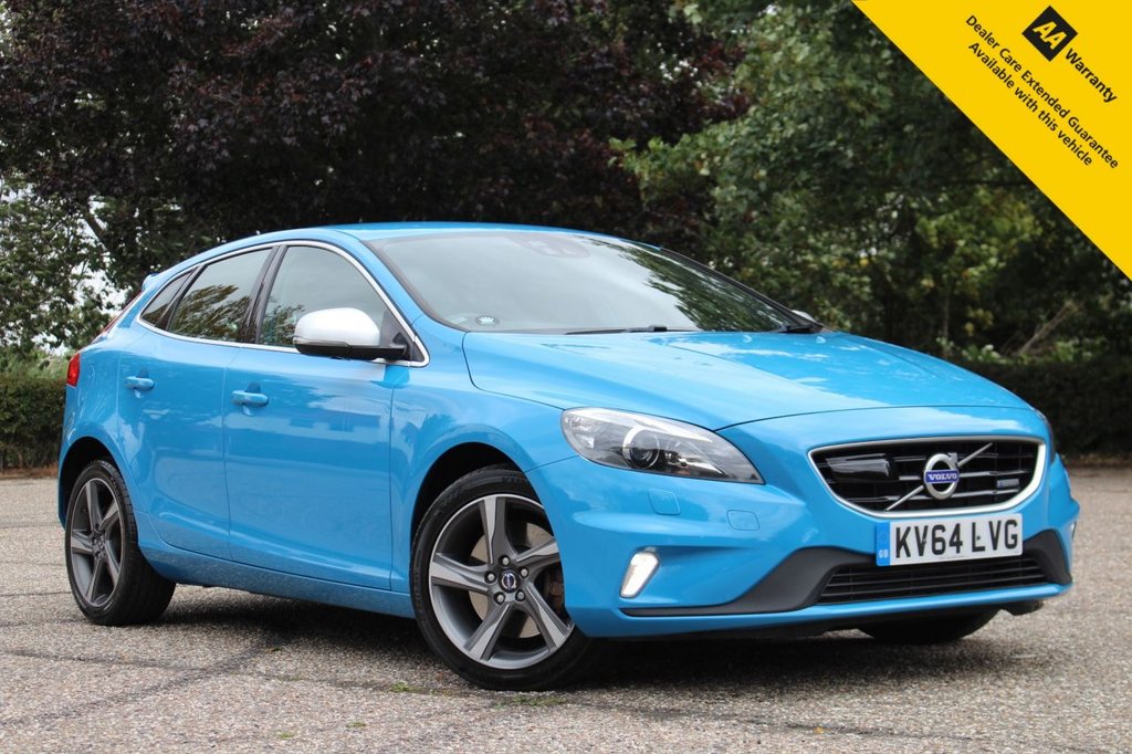 View our VOLVO V40