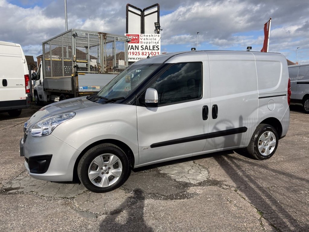View our VAUXHALL COMBO