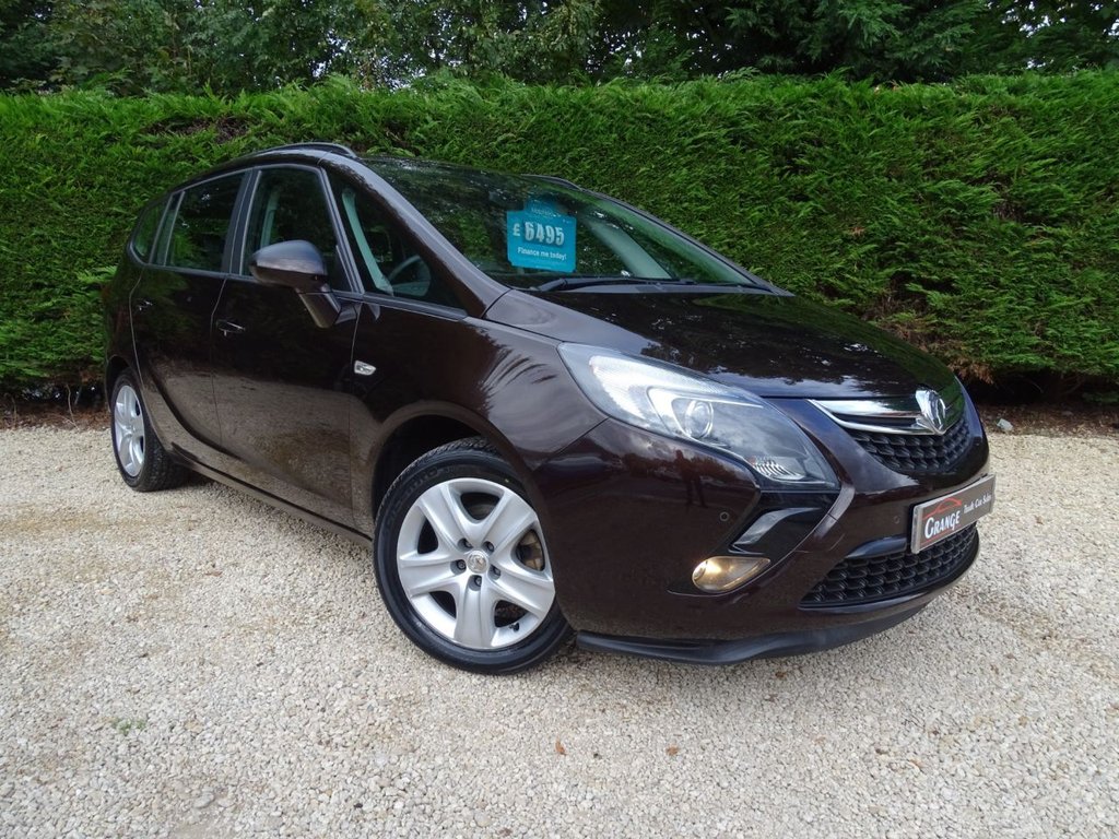 14 Vauxhall Zafira Tourer Exclusiv Cdti 5 995