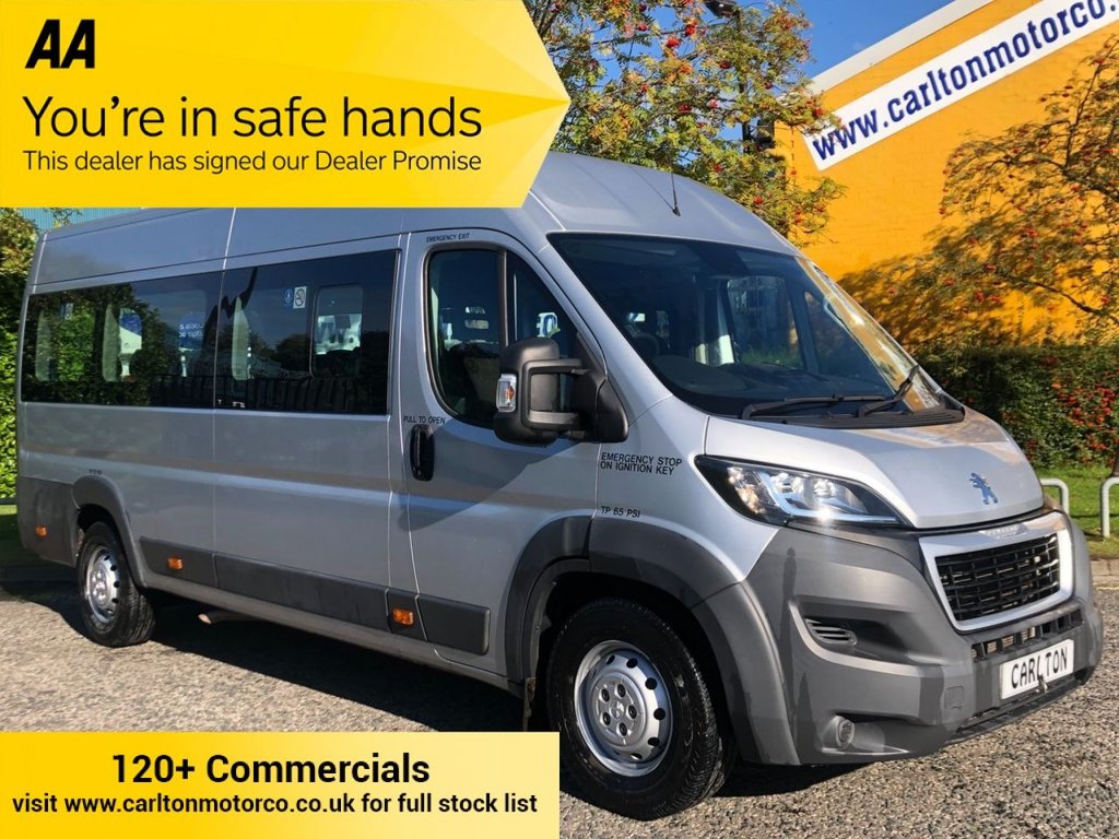 View our PEUGEOT BOXER