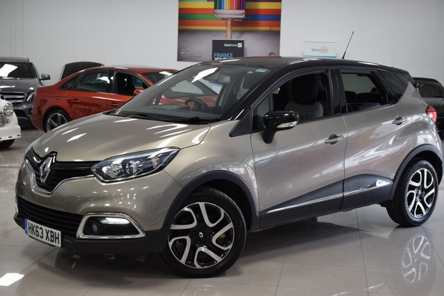 View our RENAULT CAPTUR