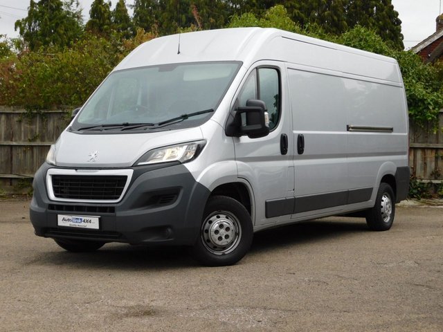 2016 66 Peugeot Boxer 2.0 BLUE HDI 335 L3H2 PROFESSIONAL P/V 130 BHP