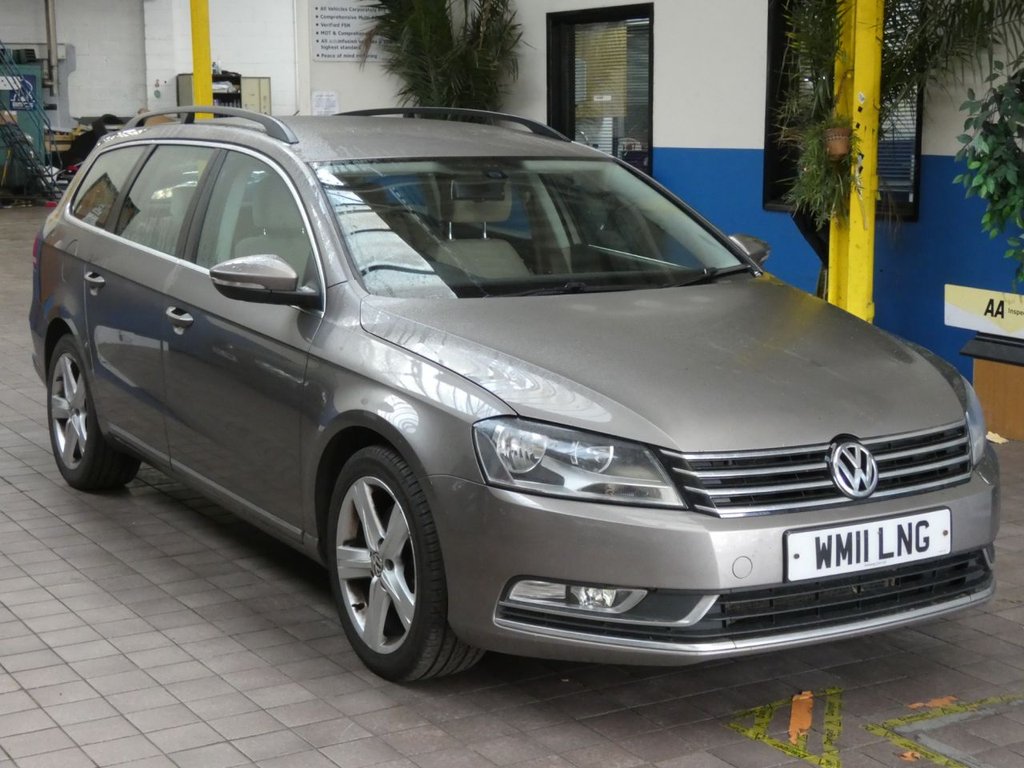 View our VOLKSWAGEN PASSAT