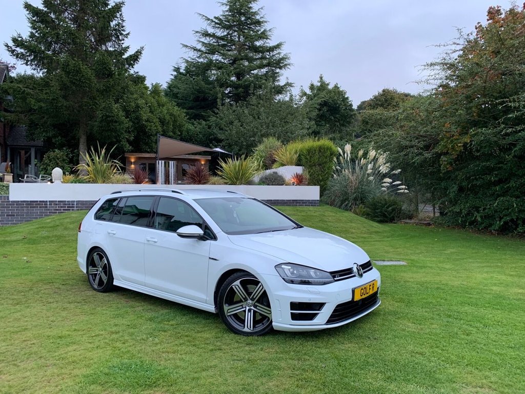 View our VOLKSWAGEN GOLF