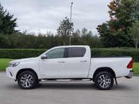 USED 2016 66 TOYOTA HI-LUX 2.4 INVINCIBLE 4WD D-4D DCB 148 BHP ** NO VAT ** FULL LEATHER