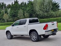USED 2016 66 TOYOTA HI-LUX 2.4 INVINCIBLE 4WD D-4D DCB 148 BHP ** NO VAT ** FULL LEATHER