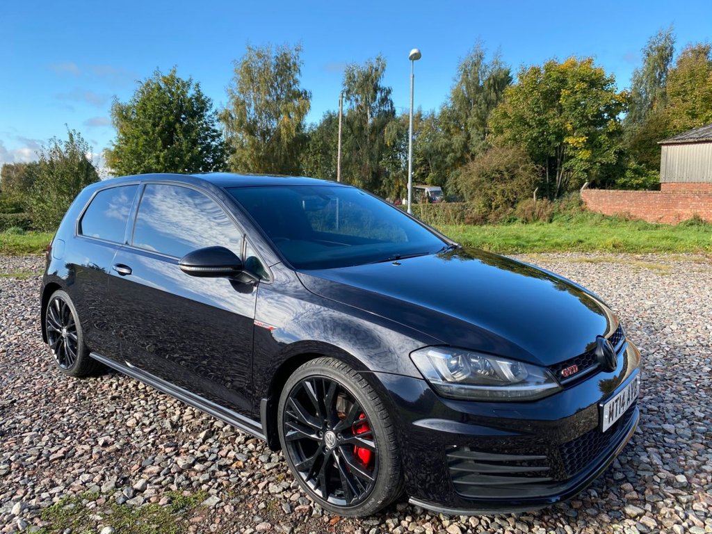 View our VOLKSWAGEN GOLF
