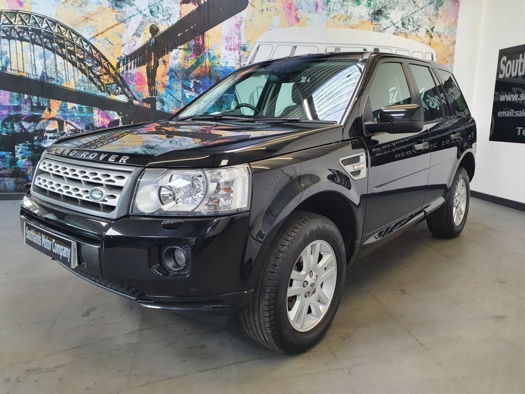 View our LAND ROVER FREELANDER