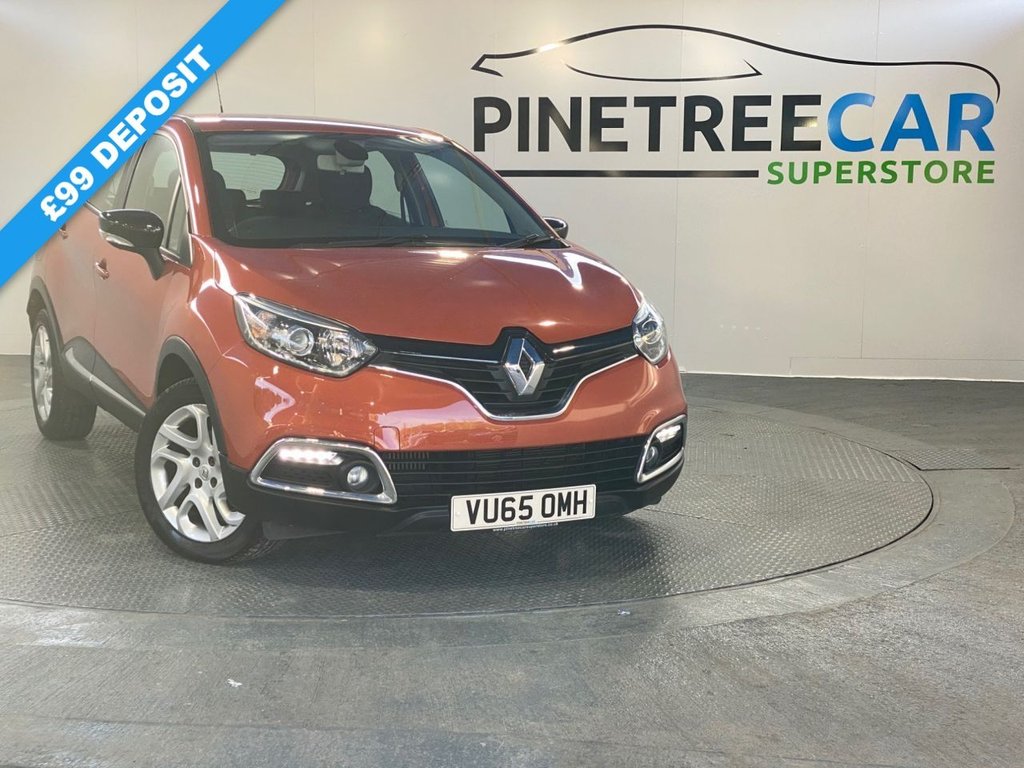 View our RENAULT CAPTUR