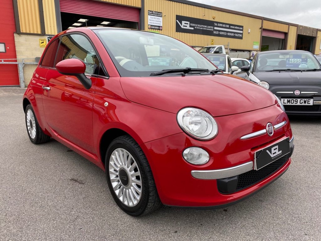 13 Fiat 500 Lounge 3 849