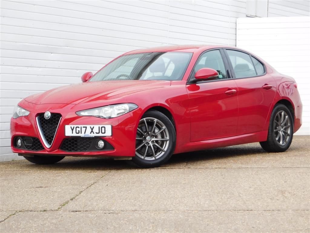 View our ALFA ROMEO GIULIA