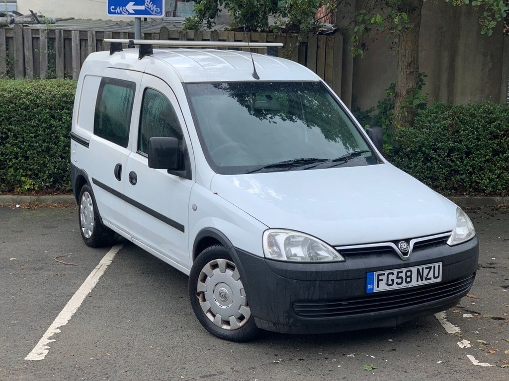 View our VAUXHALL COMBO