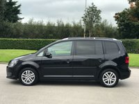 USED 2010 60 VOLKSWAGEN TOURAN 2.0 SE TDI 5d 142 BHP 11 STAMPS IN BOOK 9 STAMPS BY VW