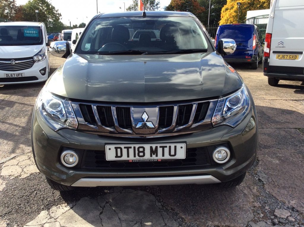 View our MITSUBISHI L200