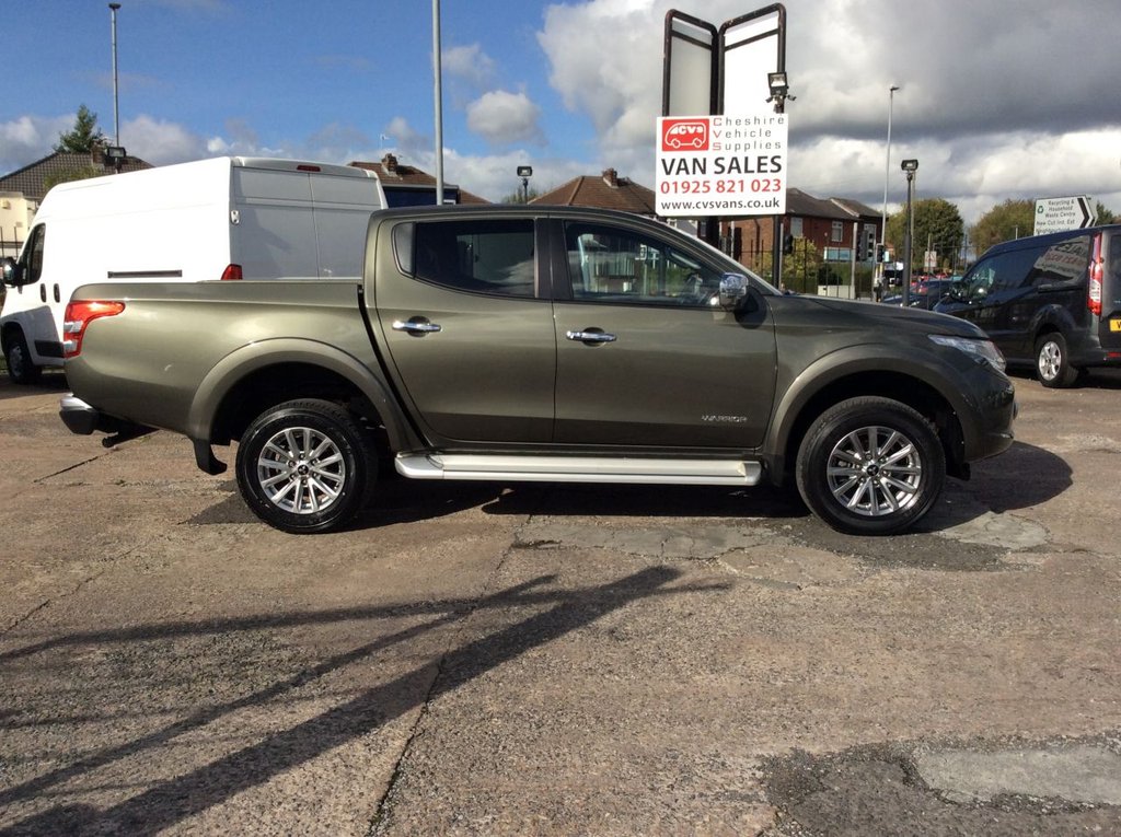 View our MITSUBISHI L200