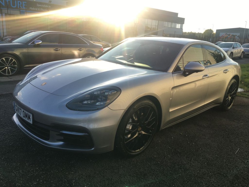 View our PORSCHE PANAMERA