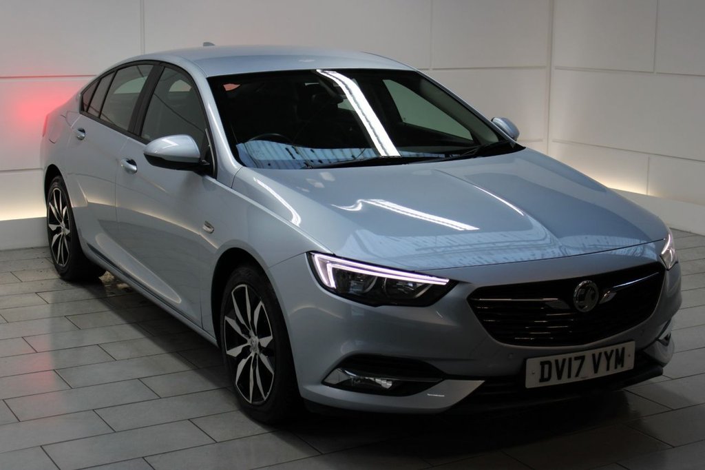 View our VAUXHALL INSIGNIA