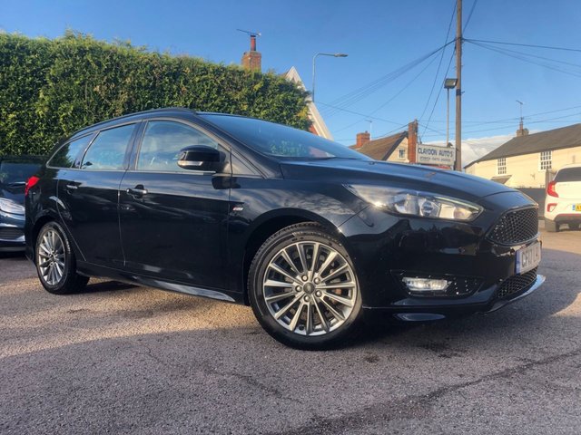 View our FORD FOCUS