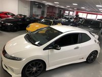 USED 2010 K HONDA CIVIC 2.0 I-VTEC TYPE R MUGEN 200 3d 198 BHP * MUGEN EDITION * 1 OF 200 * LSD * 19 INCH ALLOYS *