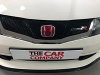 USED 2010 K HONDA CIVIC 2.0 I-VTEC TYPE R MUGEN 200 3d 198 BHP * MUGEN EDITION * 1 OF 200 * LSD * 19 INCH ALLOYS *