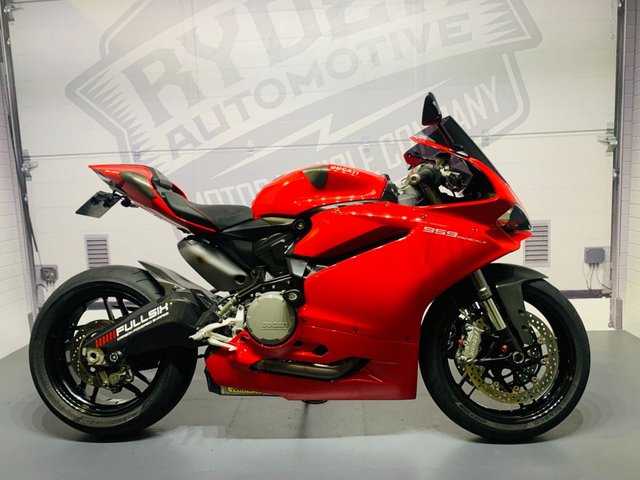 2015 65 Ducati 959 Panigale 955cc