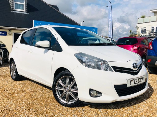 2012 12 Toyota Yaris 1.3 VVT-I SR 5d 98 BHP