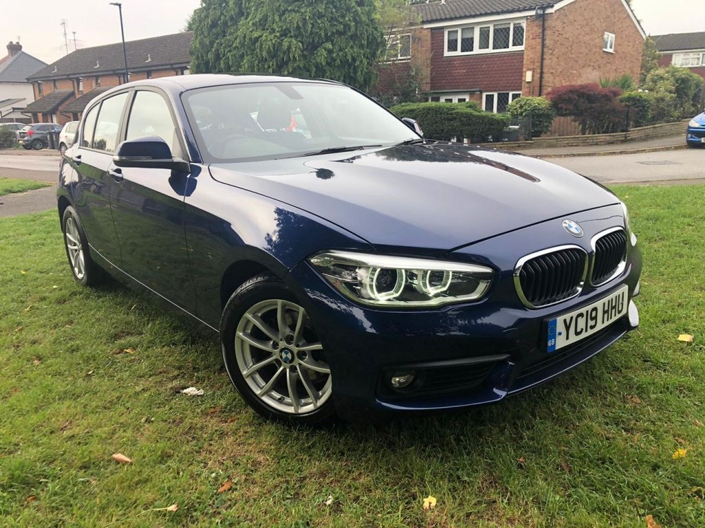 View our BMW 1 SERIES