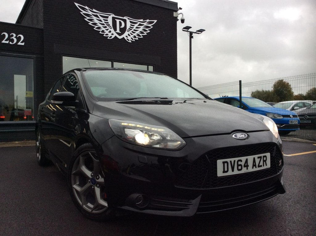 View our FORD FOCUS