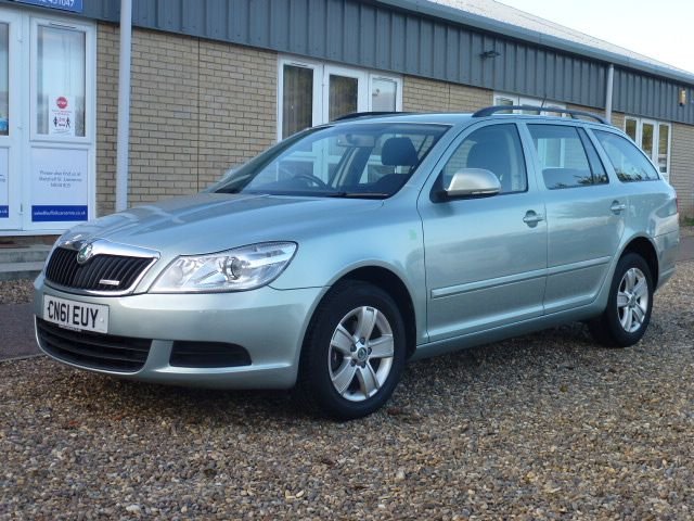 2012 61 Skoda Octavia 1.6 GREENLINE TDI CR 5d 104 BHP