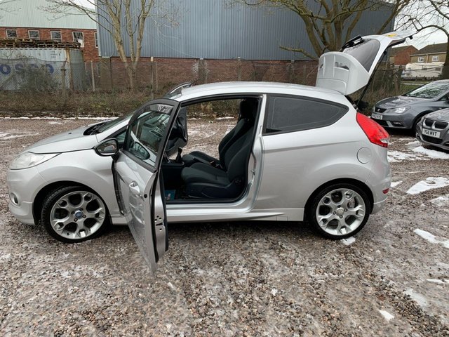 View our FORD FIESTA