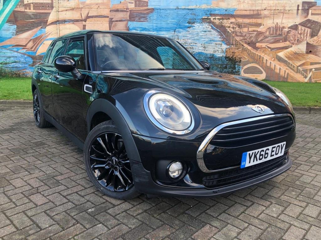 View our MINI CLUBMAN