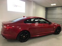 USED 2015 15 JAGUAR XF 2.2 D R-SPORT BLACK 4d 200 BHP * CLIMATE * 20 INCH ALLOYS * 3 SERVICES  * FRESH MOT *