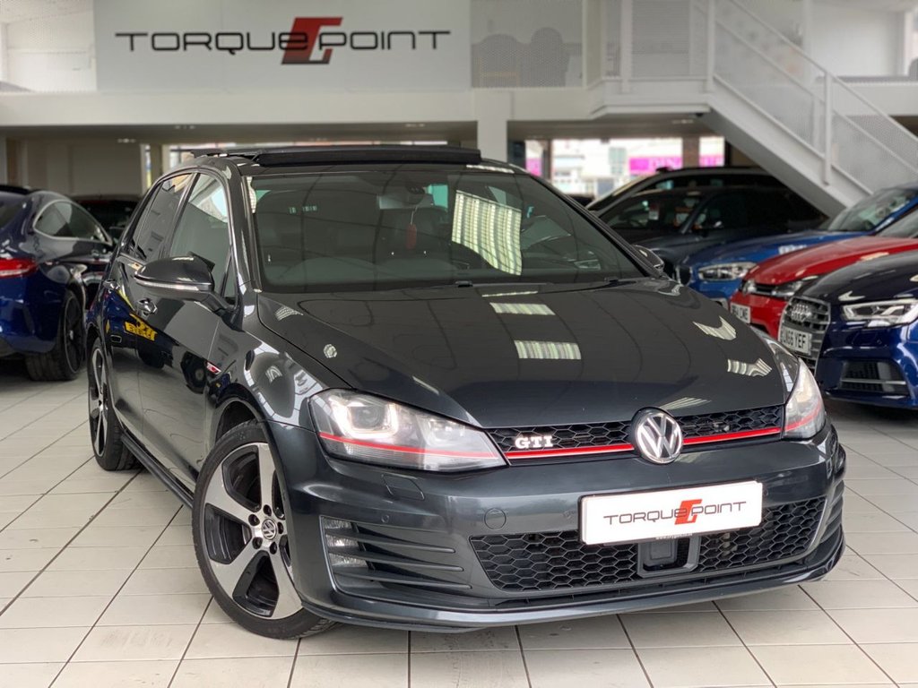 View our VOLKSWAGEN GOLF