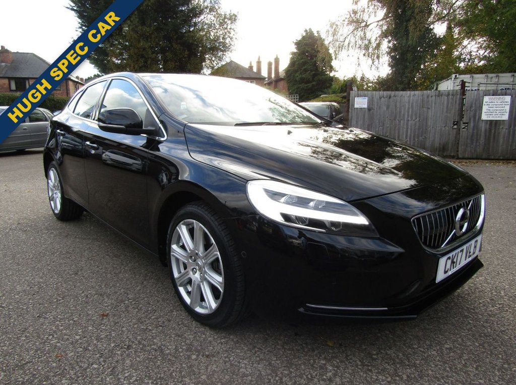 View our VOLVO V40