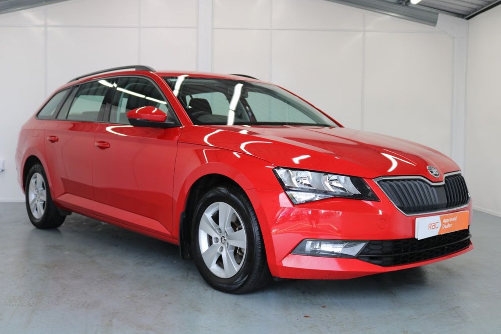 View our SKODA SUPERB