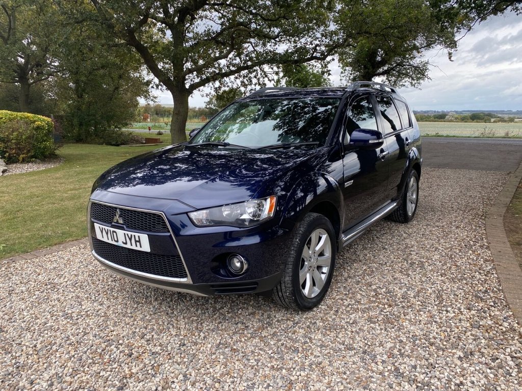 View our MITSUBISHI OUTLANDER