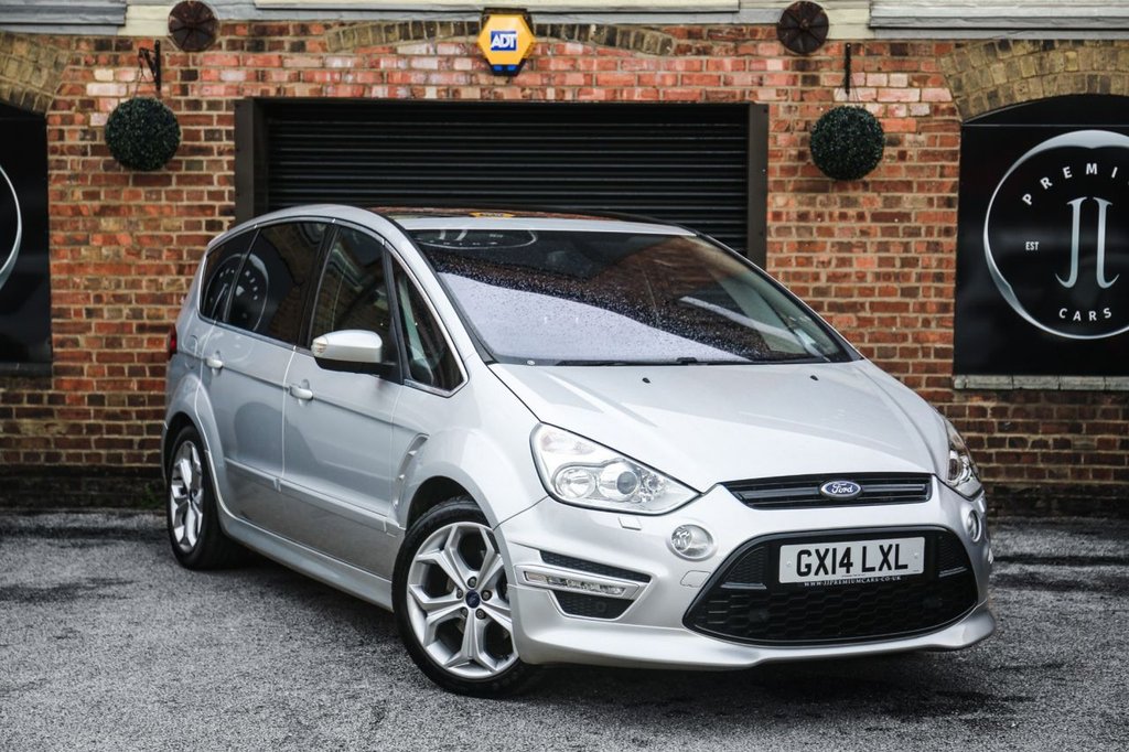 View our FORD S-MAX