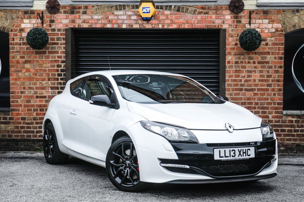 View our RENAULT MEGANE
