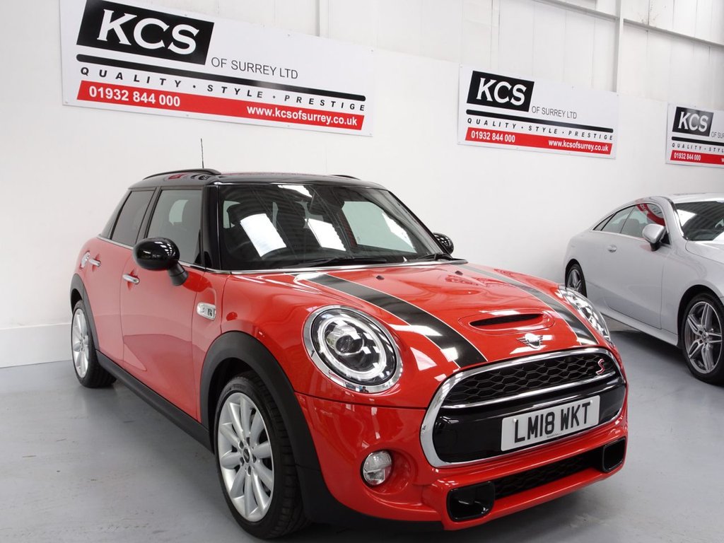 View our MINI HATCH COOPER