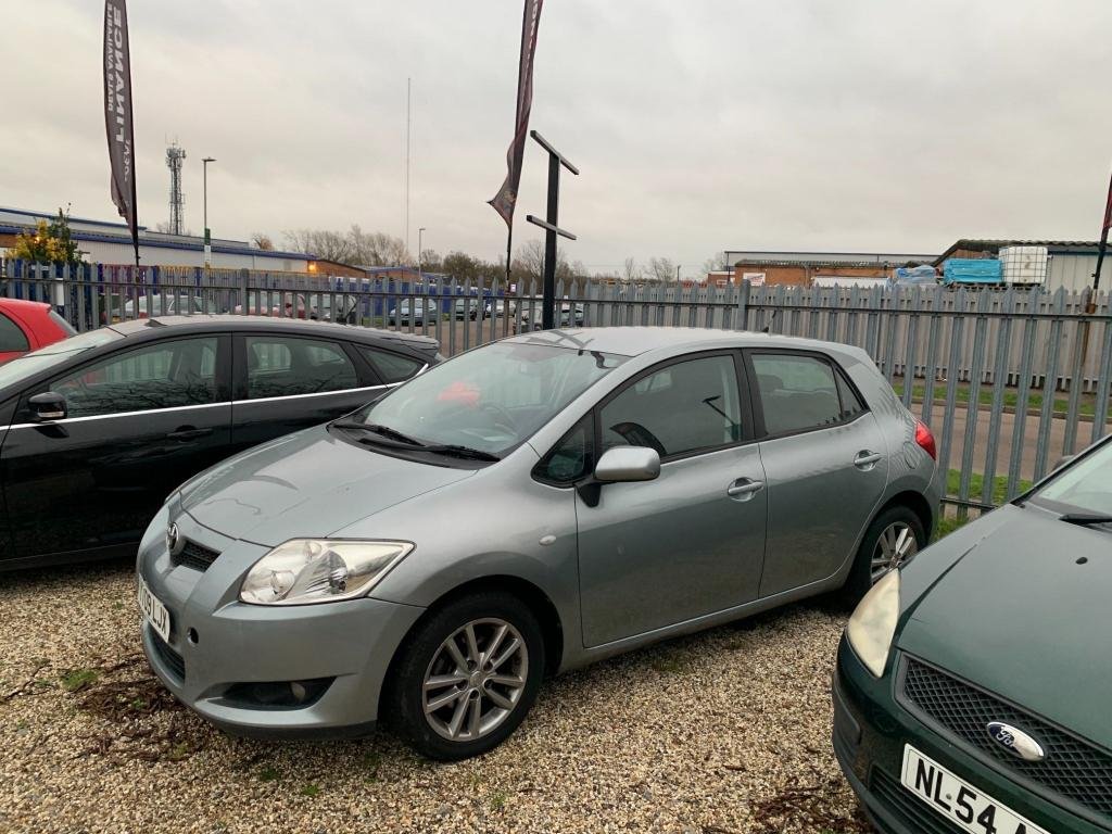 View our TOYOTA AURIS