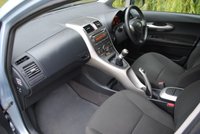 USED 2007 57 TOYOTA AURIS 2.2 T180 D-CAT 5d 175 BHP www.suffolkcarcentre.co.uk - Located at Ilketshall