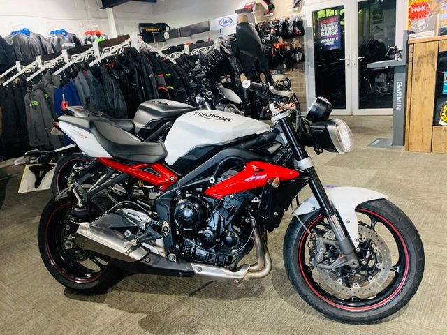 2015 15 Triumph Street Triple 675 R ABS 