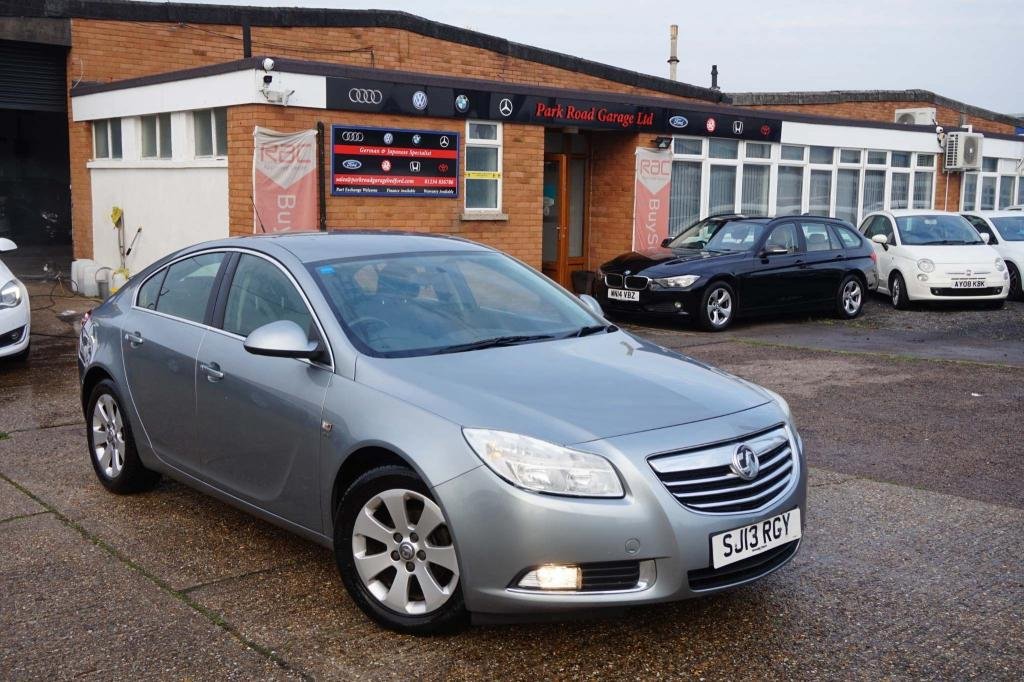 View our VAUXHALL INSIGNIA