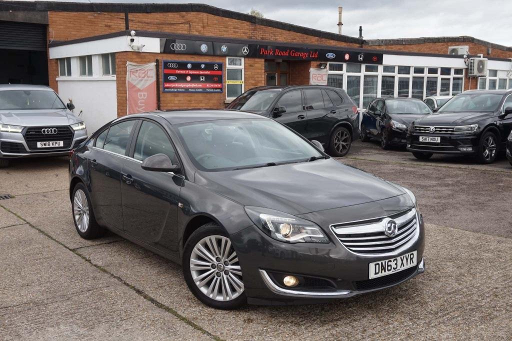 View our VAUXHALL INSIGNIA