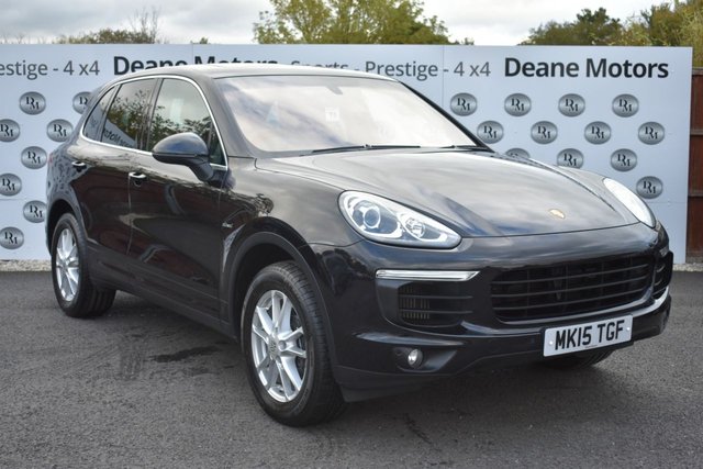 2015 15 Porsche Cayenne 3.0 D V6 TIPTRONIC S 5d 262 BHP PANROOF/FPSH