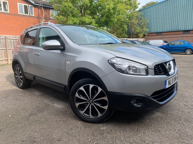 View our NISSAN QASHQAI